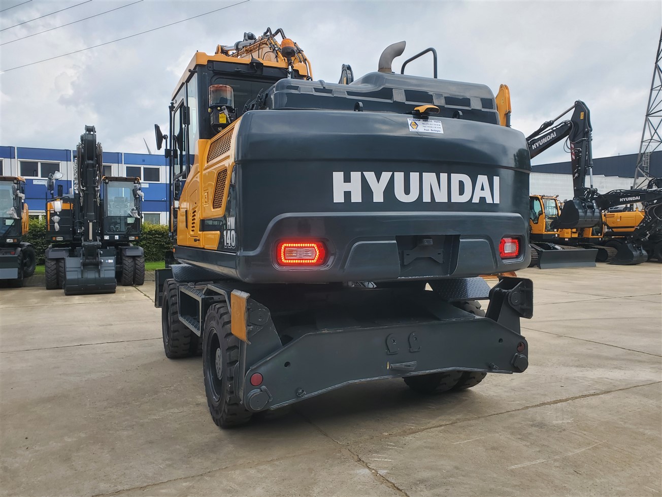 Bandenkraan HW140 Hyundai